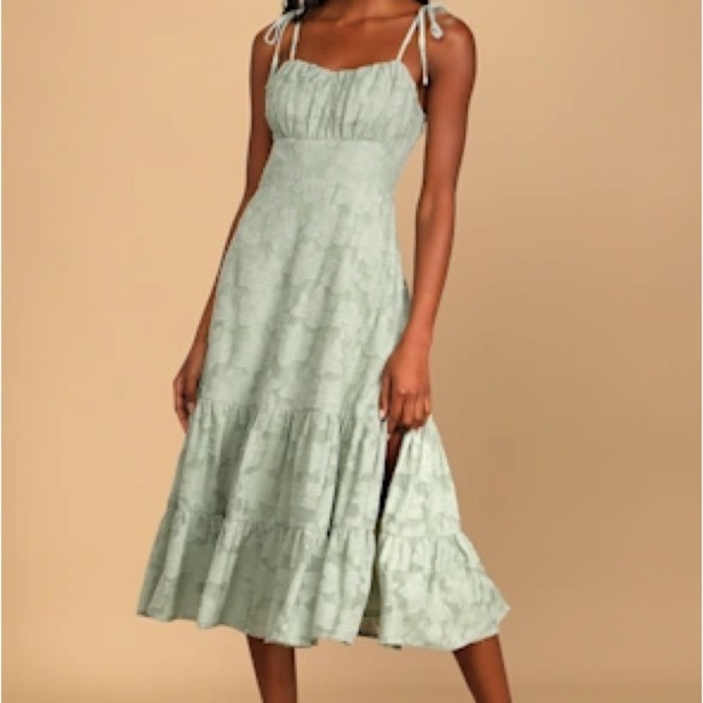 Lulu's Sage Green Midi Dress